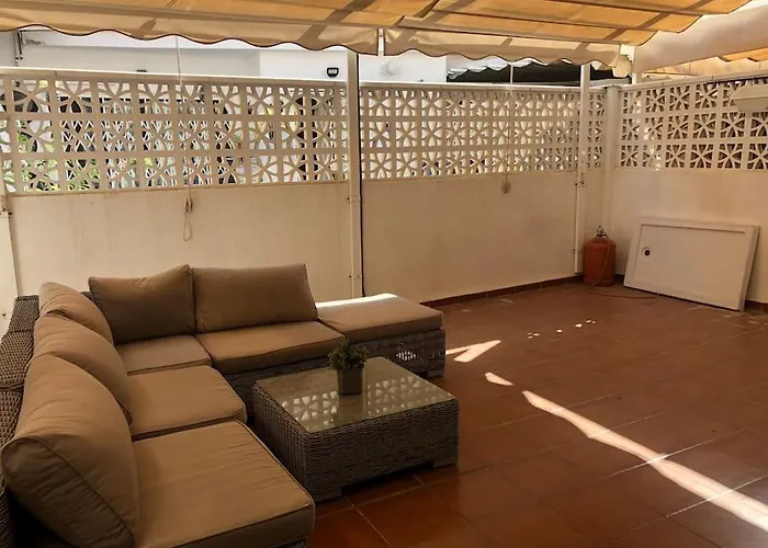 Adosado, wifi, playa, lugar espacioso, vacacional